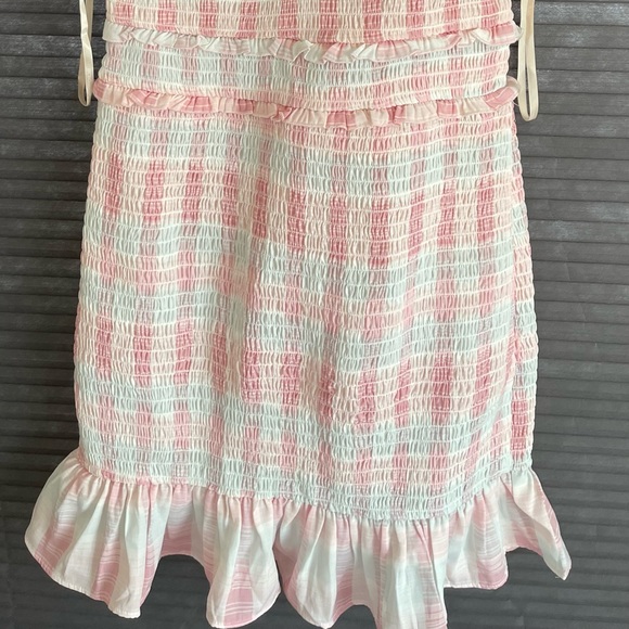 BCBG SMOCKED DRESS - Picture 3 of 6